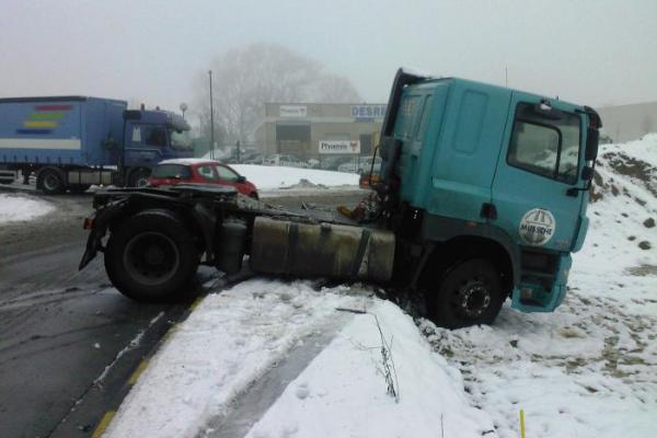 Dépannage poids lourds par temps de neige 